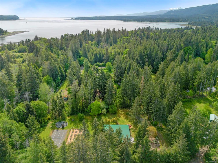 260 Bates Drive, Fanny Bay, BC, V0R 1W0 - 11