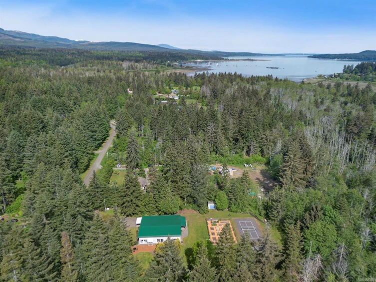 260 Bates Drive, Fanny Bay, BC, V0R 1W0 - 13