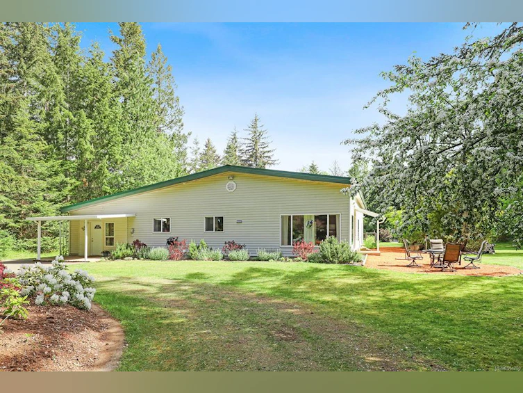 260 Bates Drive, Fanny Bay, BC, V0R 1W0 - 16