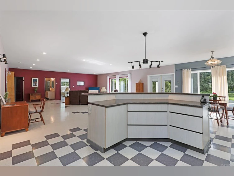 260 Bates Drive, Fanny Bay, BC, V0R 1W0 - 21