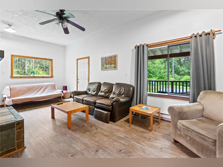 66 Sutton Road, Ucluelet, BC, V0R 3A0 - 5