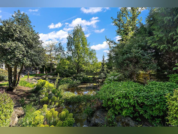 4A-7250 West Saanich Road, Central Saanich, BC, V8L 1W3 - 22