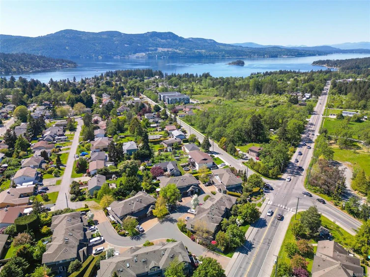 4A-7250 West Saanich Road, Central Saanich, BC, V8L 1W3 - 25