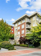 870 Short St 407