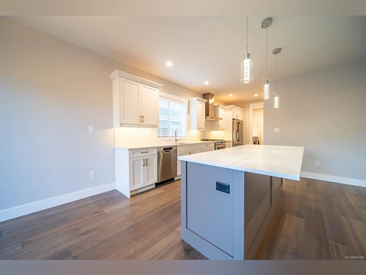 523 Rainbow Way, Parksville, BC, V9P 1H3 - 7