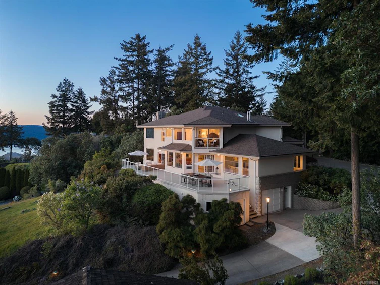 1125 Highview Place, North Saanich, BC, V8L 5J9 - 3