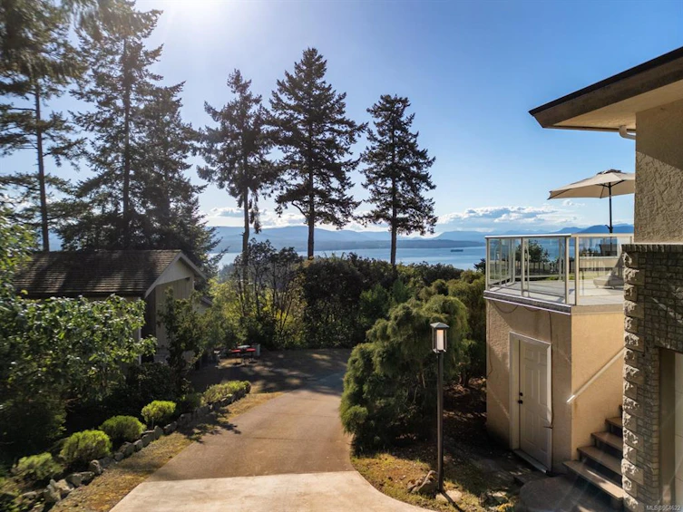 1125 Highview Place, North Saanich, BC, V8L 5J9 - 23