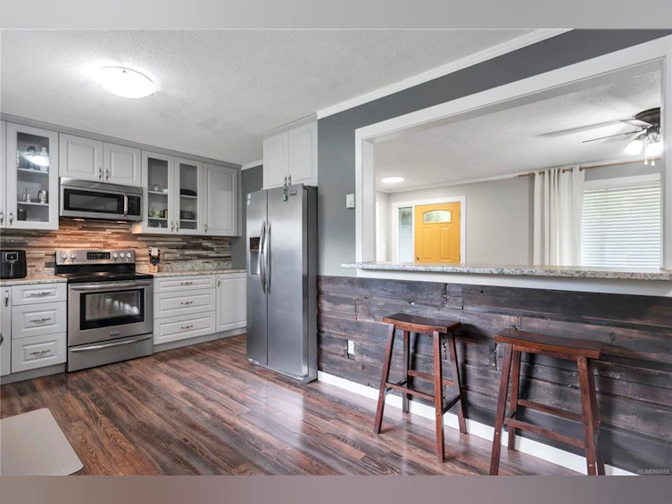 180 Mcphedran Road, Campbell River, BC, V9W 5P4 - 5