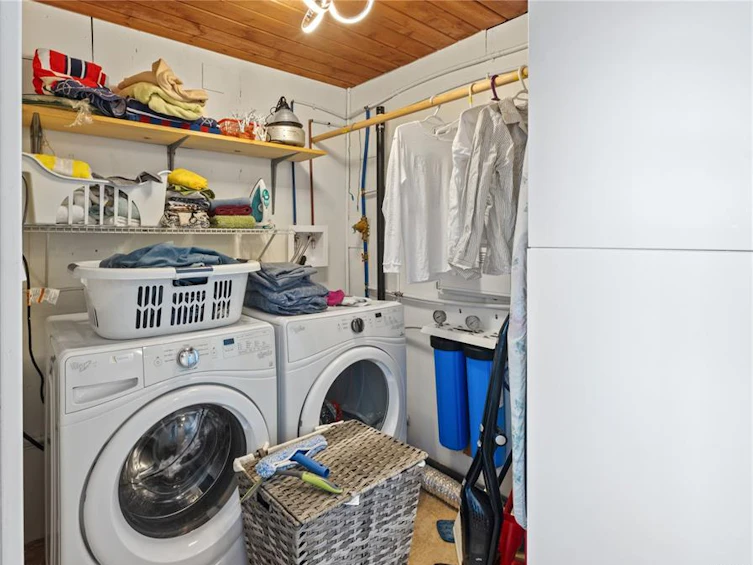 2015 Bay Street, Ucluelet, BC, V0R 3A0 - 22