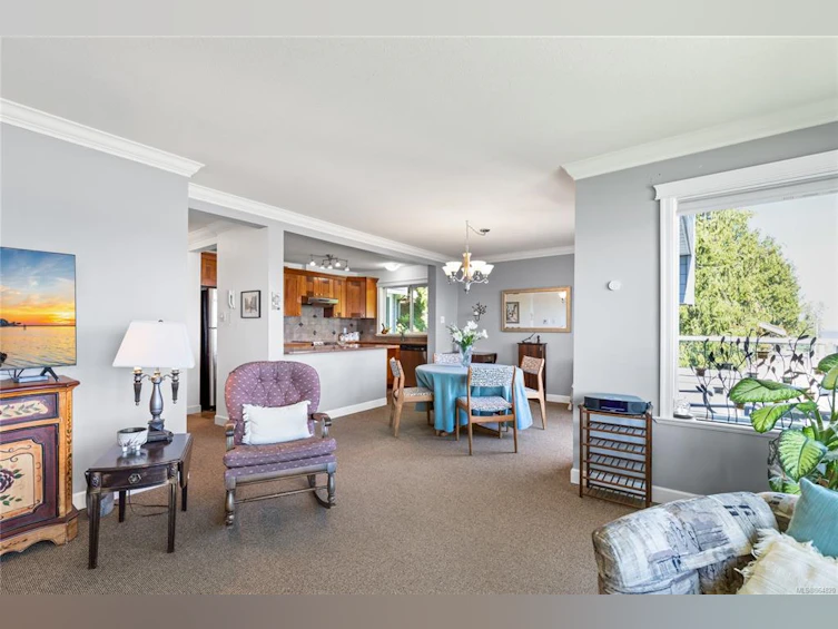 206-3132 W Island Highway, Qualicum Beach, BC, V9K 2N7 - 10