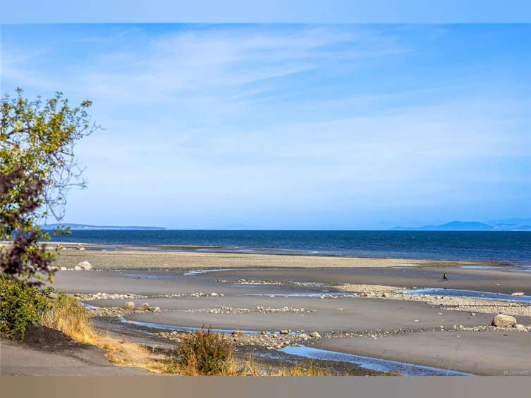 206-3132 W Island Highway, Qualicum Beach, BC, V9K 2N7 - 25