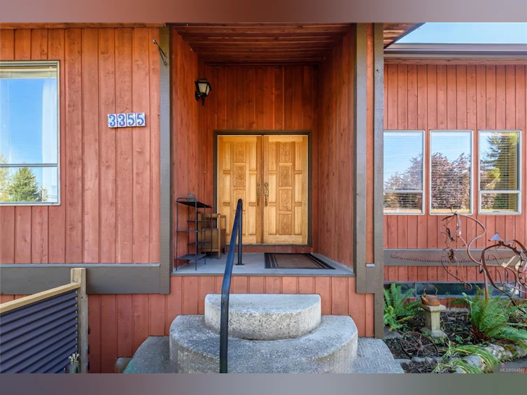 3355 Egremont Road, Cumberland, BC, V0R 1S0 - 4