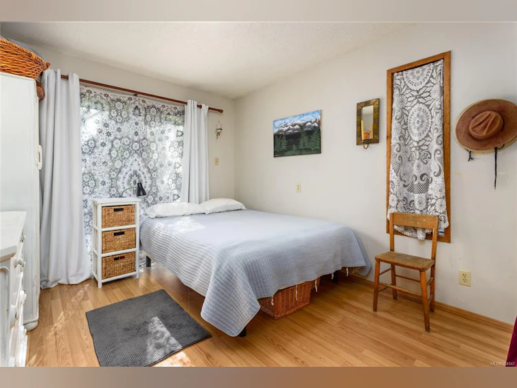 3355 Egremont Road, Cumberland, BC, V0R 1S0 - 14