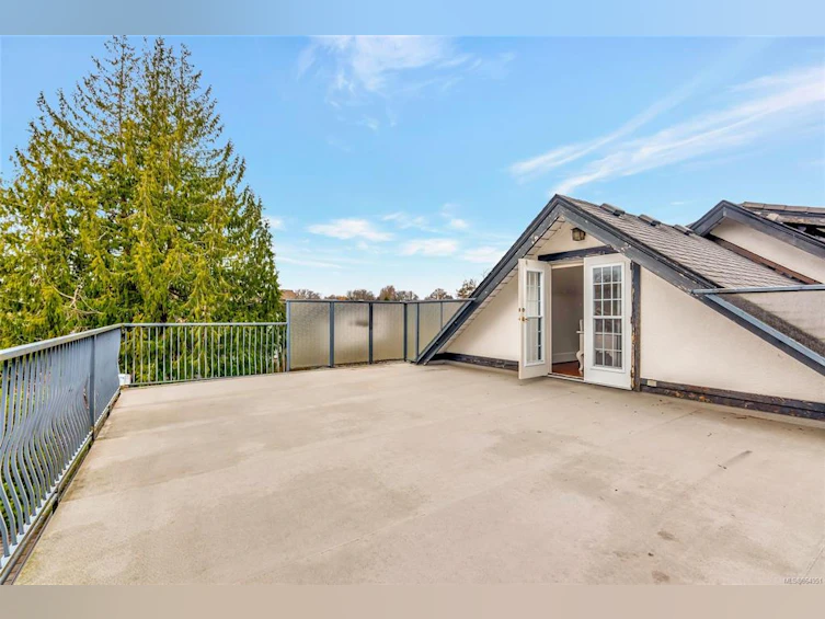 1151 Oxford Street, Victoria, BC, V8V 2V2 - 19