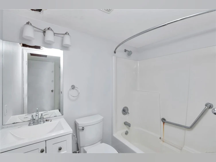1151 Oxford Street, Victoria, BC, V8V 2V2 - 23