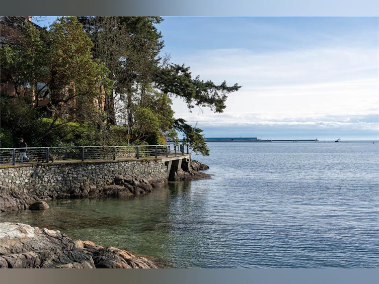 1106-327 Maitland Street, Victoria, BC, V9A 7G7 - 26