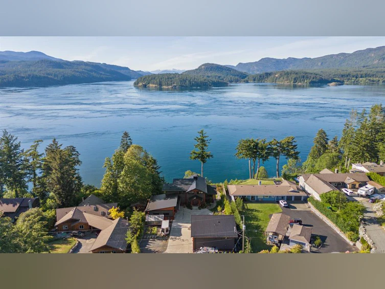 5760 Race Point Road, Campbell River, BC, V9H 1N7 - 18