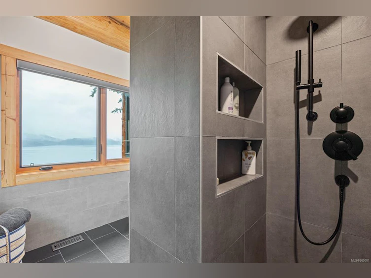 5760 Race Point Road, Campbell River, BC, V9H 1N7 - 45