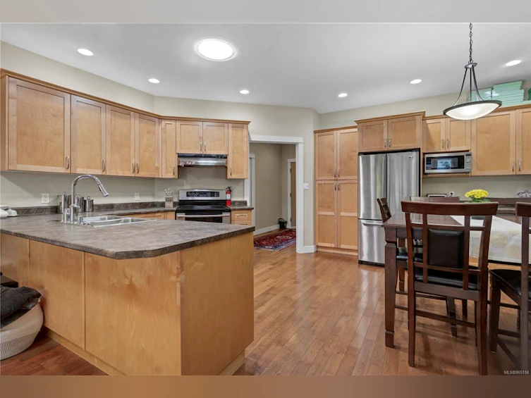 2736 Bradford Drive, Campbell River, BC, V9W 0A3 - 8