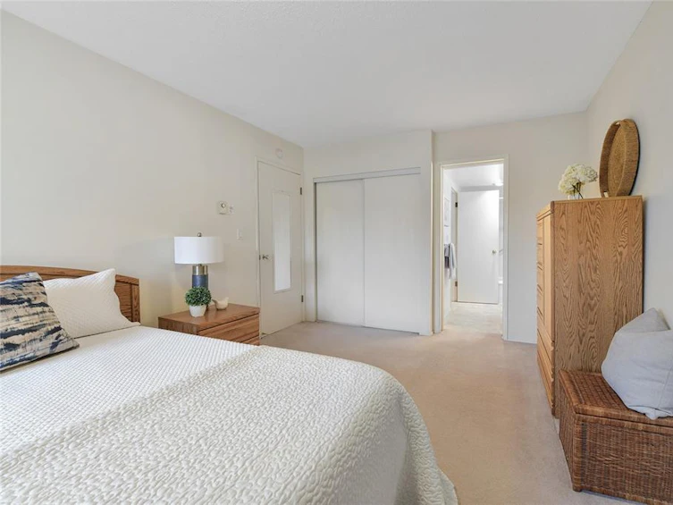 204-1041 Rockland Avenue, Victoria, BC, V8V 3H6 - 11