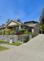 2155 Erinan Boulevard