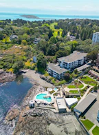 201 1159 Beach Drive
