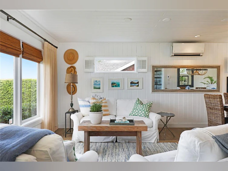 321&322 Judges Row, Qualicum Beach, BC, V9K 1G6 - 12