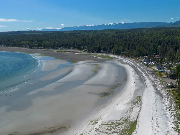 8860 Mclarey Avenue, Black Creek, BC, V9J 1A3 - 41