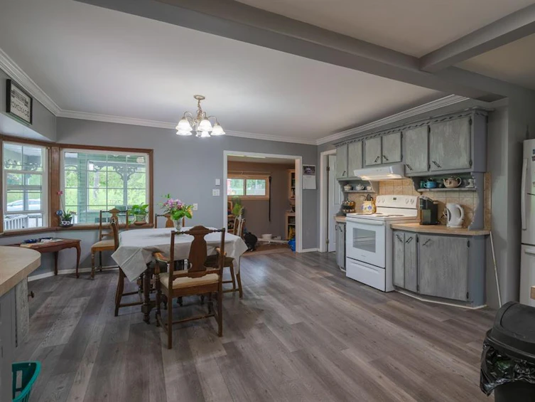 8429 Bland Road, Port Alberni, BC, V9Y 8N6 - 27