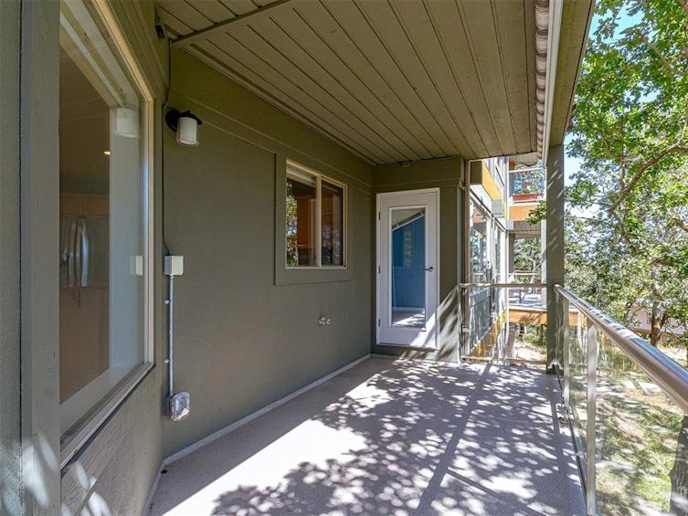 4-4305 Maltwood Lane, Saanich, BC, V8X 5G9 - 37