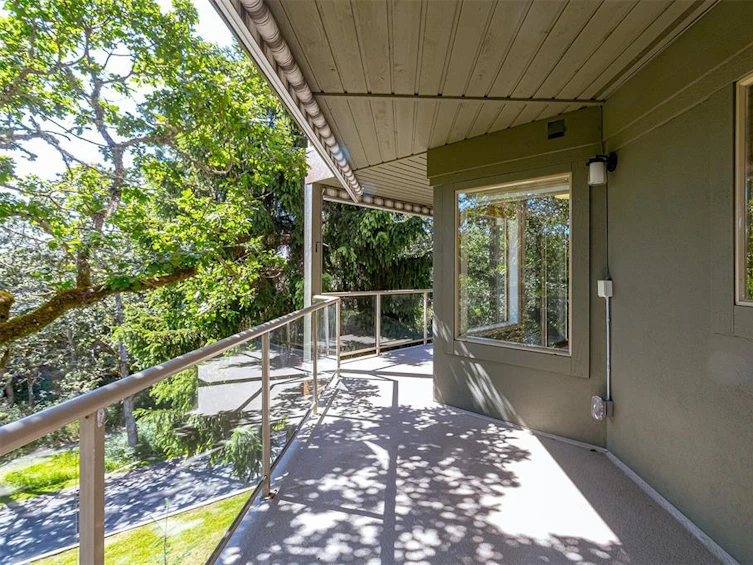 4-4305 Maltwood Lane, Saanich, BC, V8X 5G9 - 40
