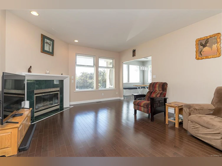 808 Del Monte Lane, Saanich, BC, V8Y 3H2 - 20