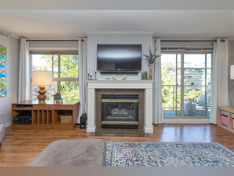 302-1217 Pandora Avenue, Victoria, BC, V8V 3R3 - 4