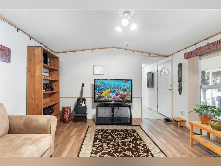 3-1654 Alberni Highway, Coombs, BC, V0R 1M0 - 2