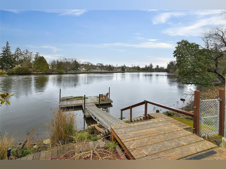 10 Phillion Place, Esquimalt, BC, V9A 4H9 - 52