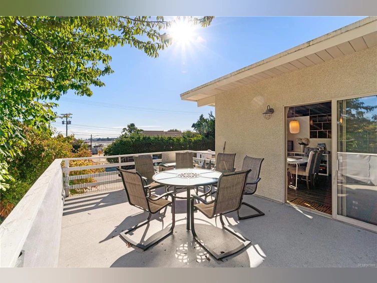 283 Dogwood Street, Parksville, BC, V9P 1E1 - 40