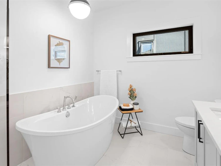 2009 Pinehurst Terrace, Langford, BC, V9B 3S3 - 33