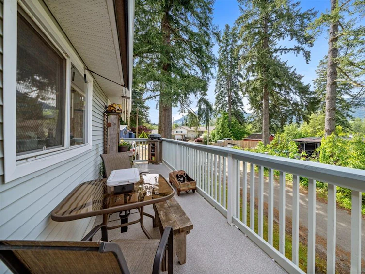 1 - 6-68 Stanley Road, Lake Cowichan, BC, V0R 2G0 - 7