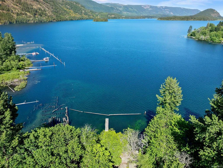 10200 South South Shore Road, Honeymoon Bay, BC, V0R 1Y0 - 3