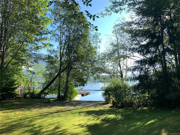 10200 South South Shore Road, Honeymoon Bay, BC, V0R 1Y0 - 23