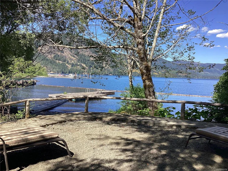 10200 South South Shore Road, Honeymoon Bay, BC, V0R 1Y0 - 30