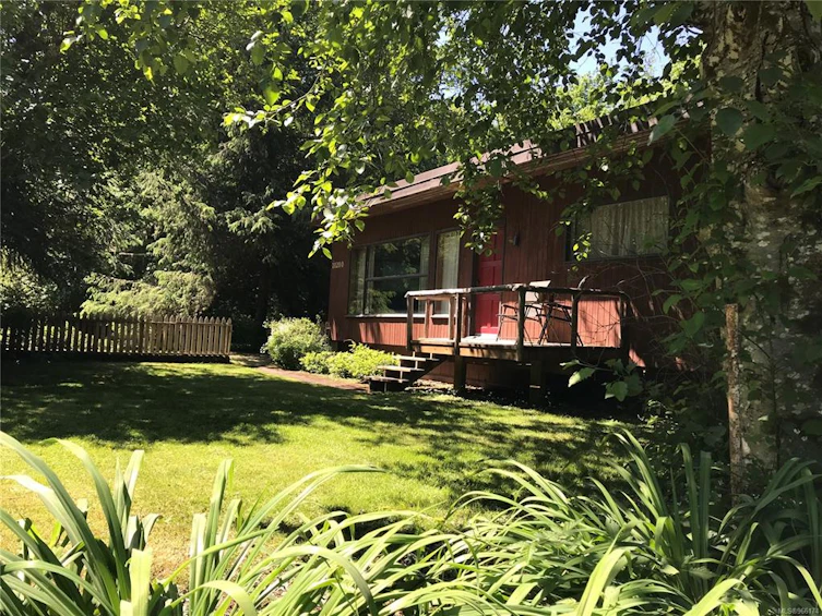 10200 South South Shore Road, Honeymoon Bay, BC, V0R 1Y0 - 40