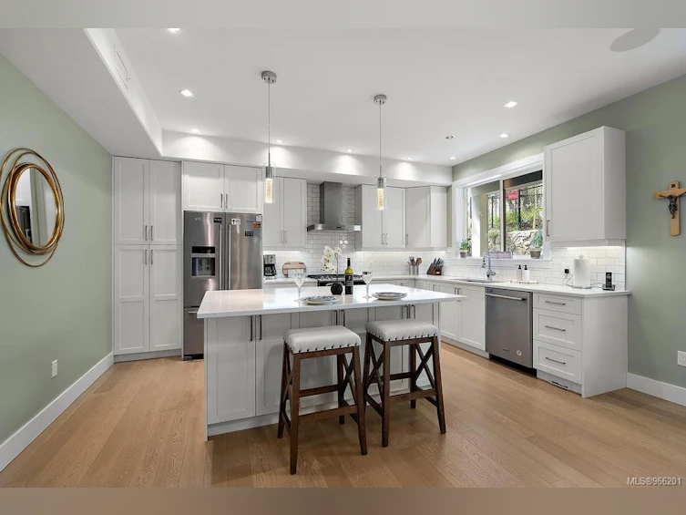 3553 Joy Close, Langford, BC, V9C 4M8 - 2