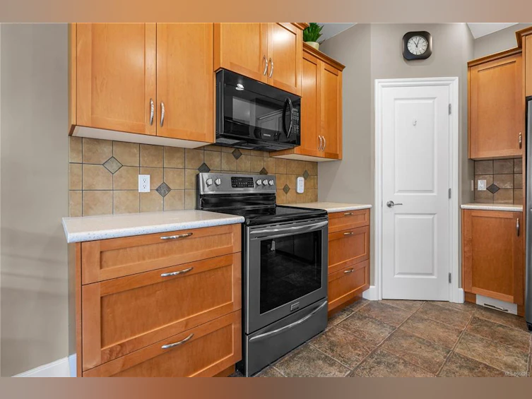 2330 Demamiel Place, Sooke, BC, V9Z 0Y4 - 14