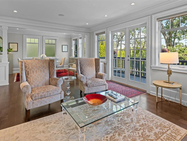 97 Beach Drive, Oak Bay, BC, V8S 2L3 - 10