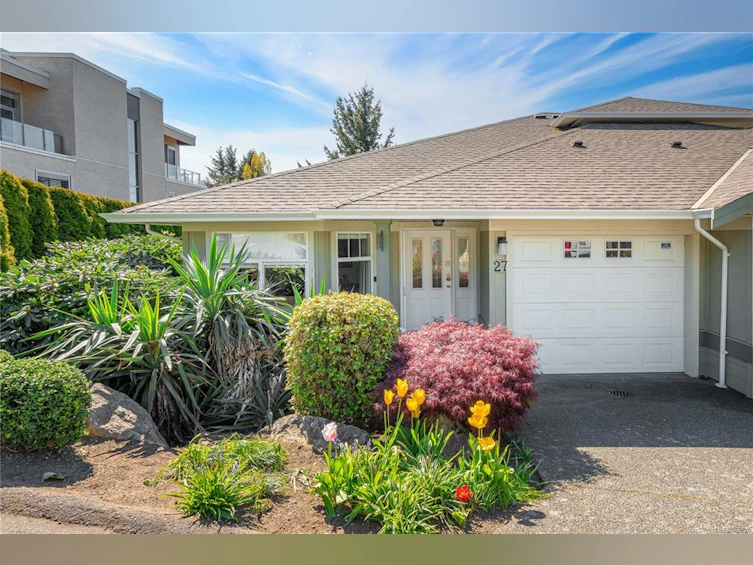27-126 Hallowell Road, View Royal, BC, V9A 7K2