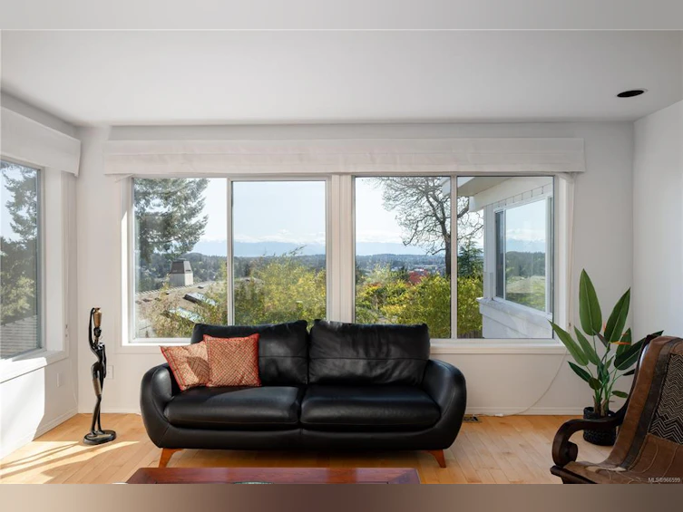 4620 Boulderwood Drive, Saanich, BC, V8Y 2V2 - 4