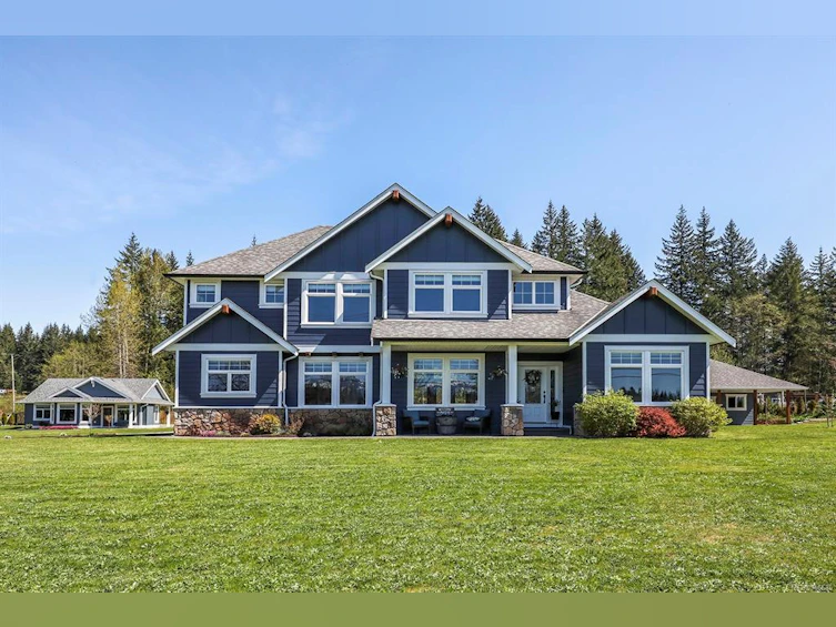 2495 Graham Road, Courtenay, BC, V9J 1T4