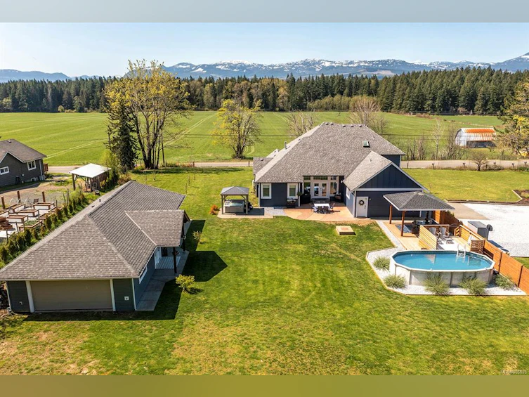 2495 Graham Road, Courtenay, BC, V9J 1T4 - 38