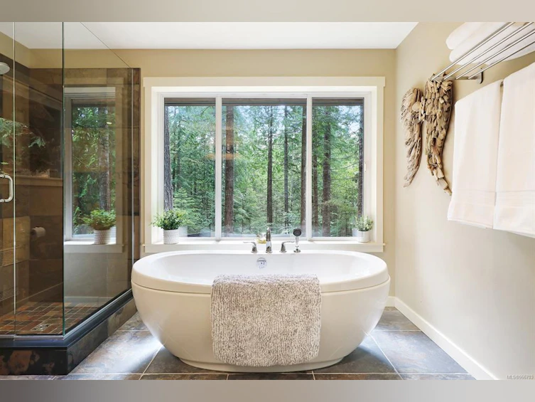 4777 Forbidden Plateau Road, Courtenay, BC, V9J 1R3 - 15
